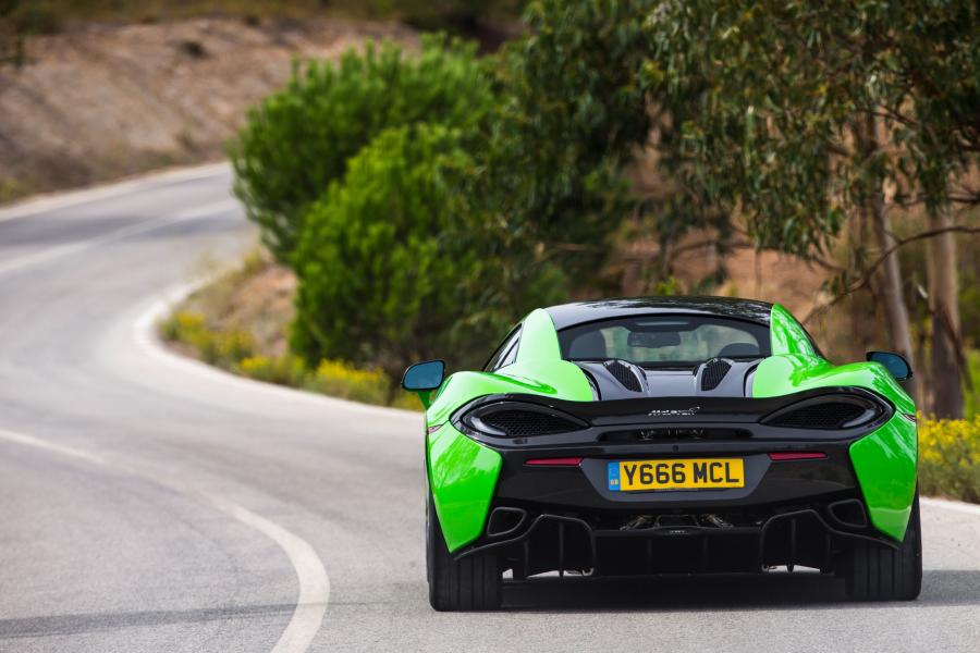  McLaren 570S Coupe 2015 года  (US) (фото 26 из 26)